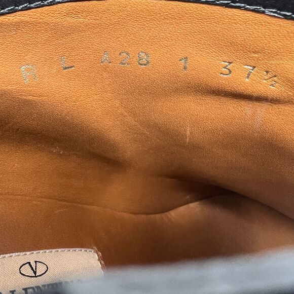 Valentino Garavani Black Rockstud Leather Ankle Boots – Size 37.5 - Picture 6 of 10